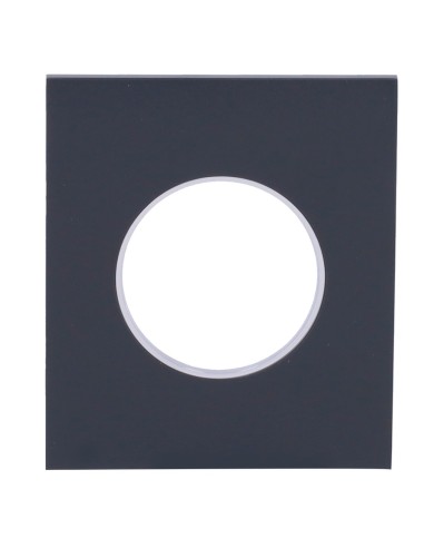 TAPA CENTRAL PARA ENCHUFE BÁSICO TIPO F - COMPATIBLE CON AJ-OUTLETCORE-BASIC - PROTECCIÓN CONTRA POLVO, SALPICADURAS, OBJETOS -