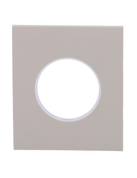 TAPA CENTRAL PARA ENCHUFE BÁSICO TIPO F - COMPATIBLE CON AJ-OUTLETCORE-BASIC - PROTECCIÓN CONTRA POLVO, SALPICADURAS, OBJETOS -