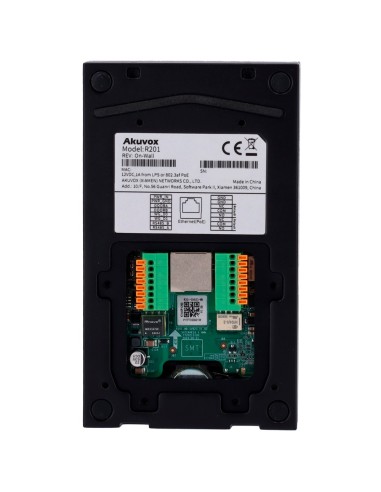 VIDEOPORTERO IP EN SUPERFICIE - CÁMARA 4 MPX GRAN ANGULAR | AUDIO BIDIRECCIONAL - APERTURA CON TARJETA EM/MF Y NFC | 2 RELÉS - P