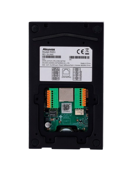 VIDEOPORTERO IP EN SUPERFICIE - CÁMARA 4 MPX GRAN ANGULAR | AUDIO BIDIRECCIONAL - APERTURA CON TARJETA EM/MF Y NFC | 2 RELÉS - P