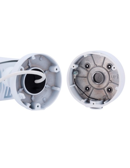 CAMÉRA IP BULLET LPR 8 MEGAPIXEL GAMME PRO - LPR JUSQU'À 120 KM/H | 60 FPS - 1/1.8" PROGRESSIVE SCAN CMOS - OBJECTIF MOTORISÉ A