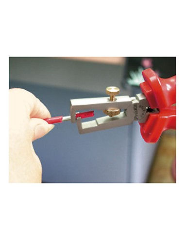 PELACABLES REGULABLE HASTA 3,9MM DE DIAM