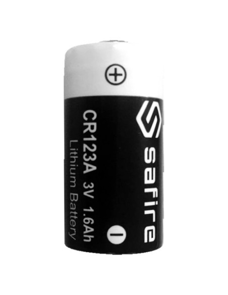 SAFIRE - PILA CR123A - VOLTAJE 3.0 V - LITIO - CAPACIDAD NOMINAL 1600 MAH - COMPATIBLE CON PRODUCTOS DEL CATÁLOGO