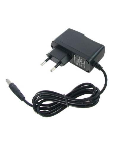 ADAPTADOR DE VÍDEO - ENTRADAS: VGA, SVIDEO O VÍDEO BNC - SALIDA: VGA - MÚLTIPLES RESOLUCIONES SOPORTADAS - SISTEMA DE VÍDEO NTSC