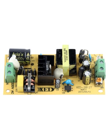 FUENTE DE ALIMENTACIÓN CONMUTADA - ENTRADA AC 100~240 V - SALIDA DC 12 V / 2,5 A (30W) - SALIDA REGULABLE 11,4~12,6 V - PROTEGID