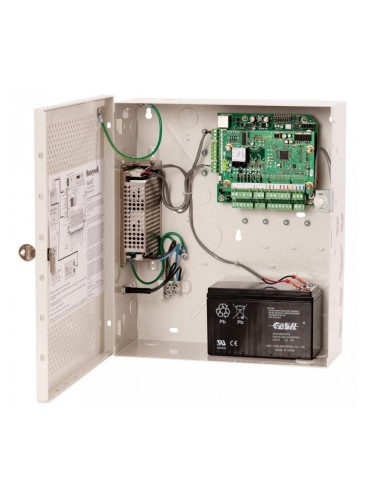 PANEL DE CONTROL DE ACCESOS HÍBRIDO PARA TRES PUERTAS EN CAJA METÁLICA. SISTEMA DE CONTROL DE ACCESOS BASADO EN WEB. HASTA 25.00